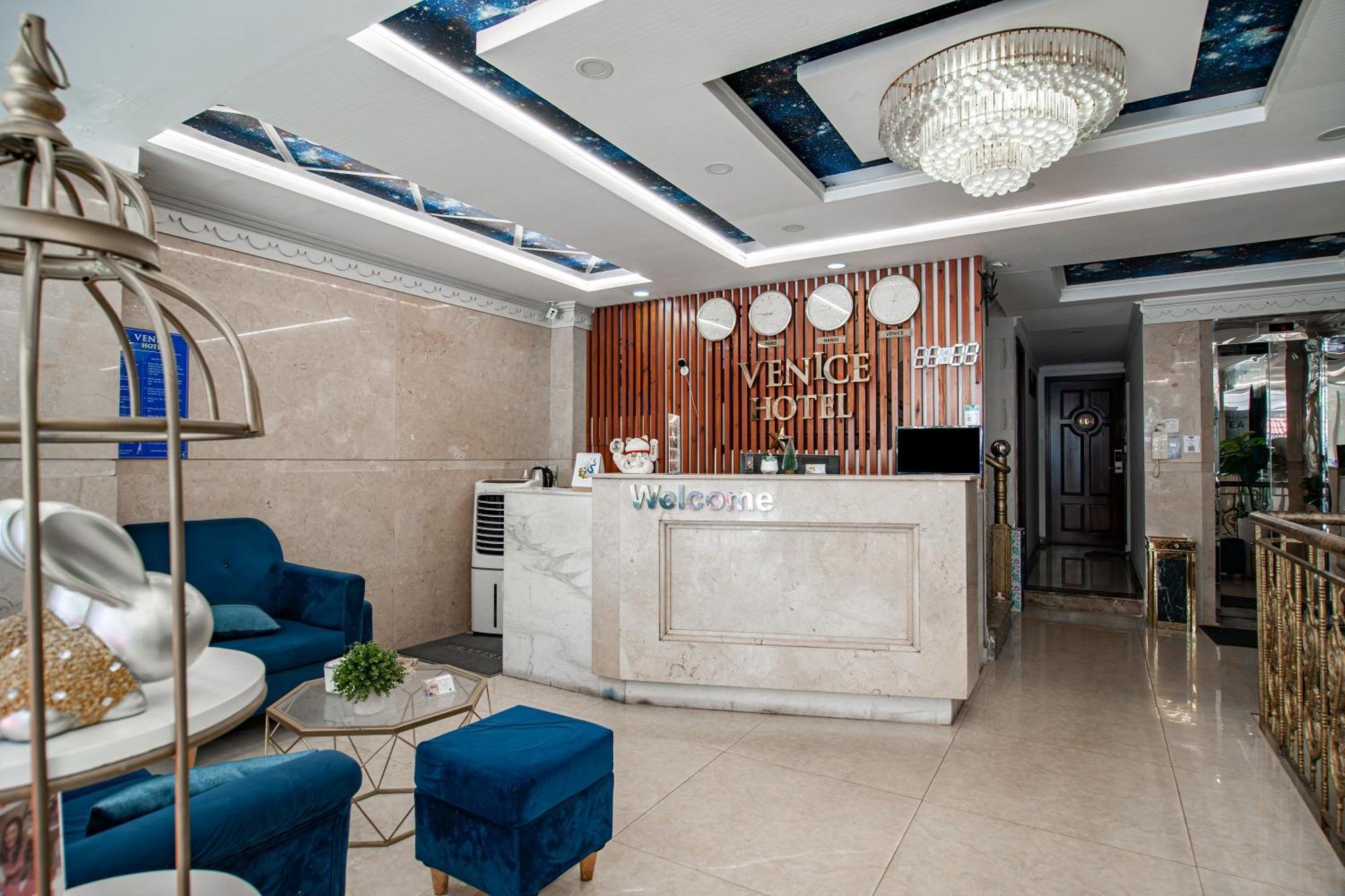 Venice Hotel Ho Chi Minh City Exterior photo