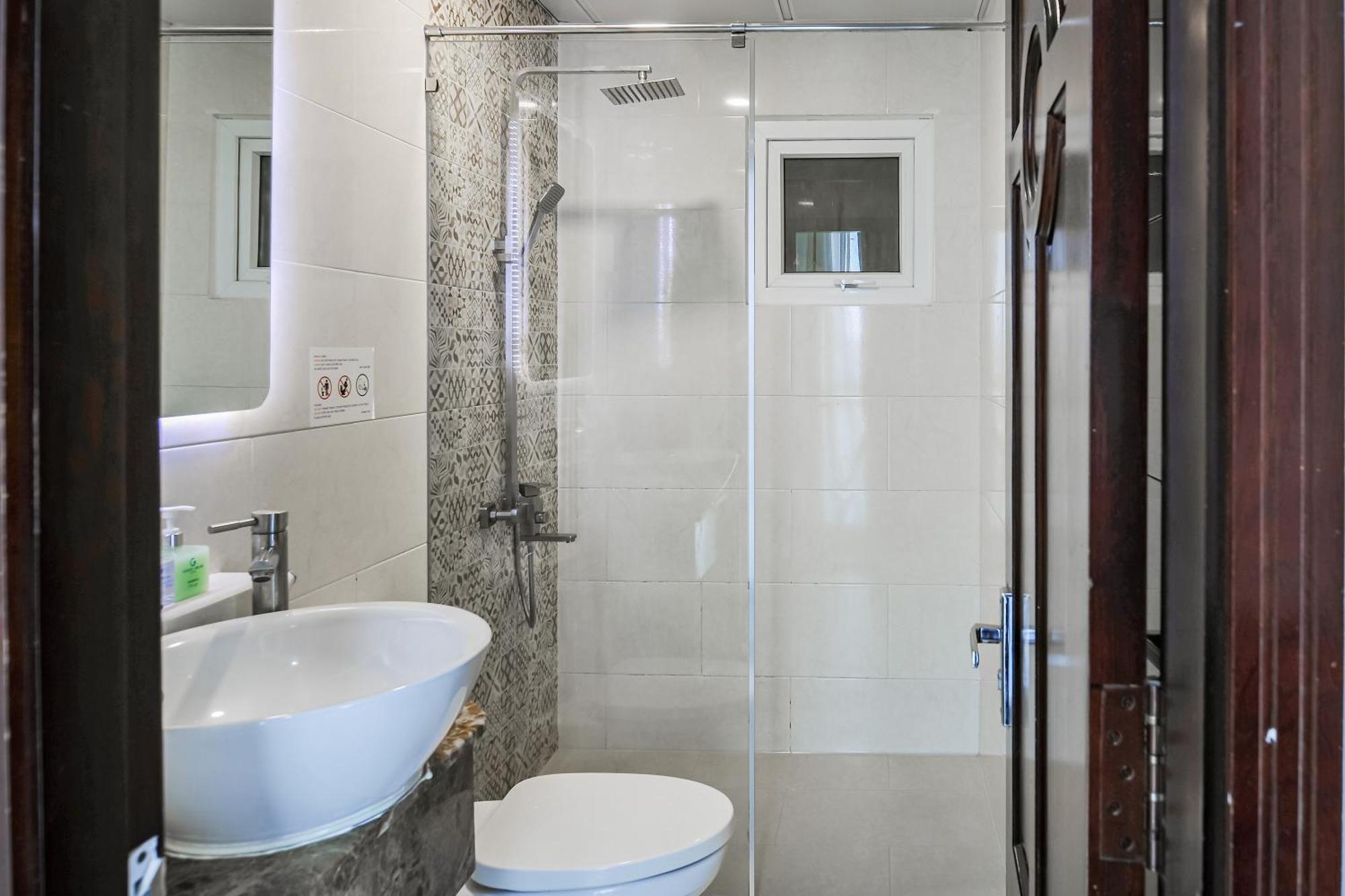 Venice Hotel Ho Chi Minh City Exterior photo
